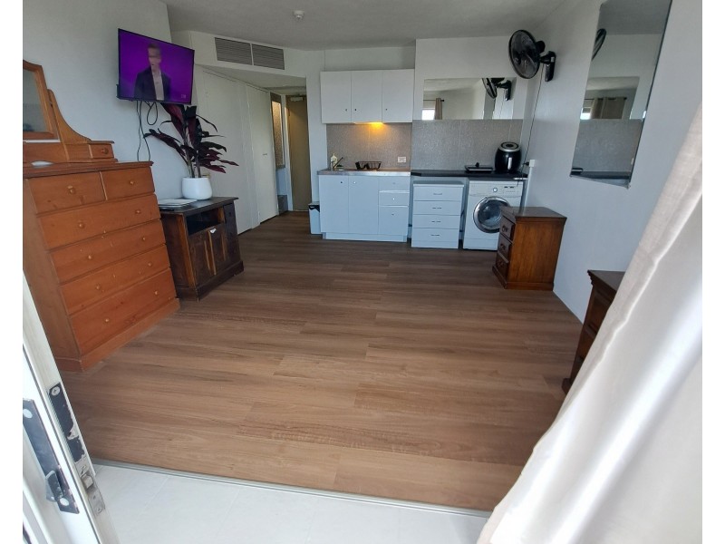 814/2 Barney, Southport QLD 4215