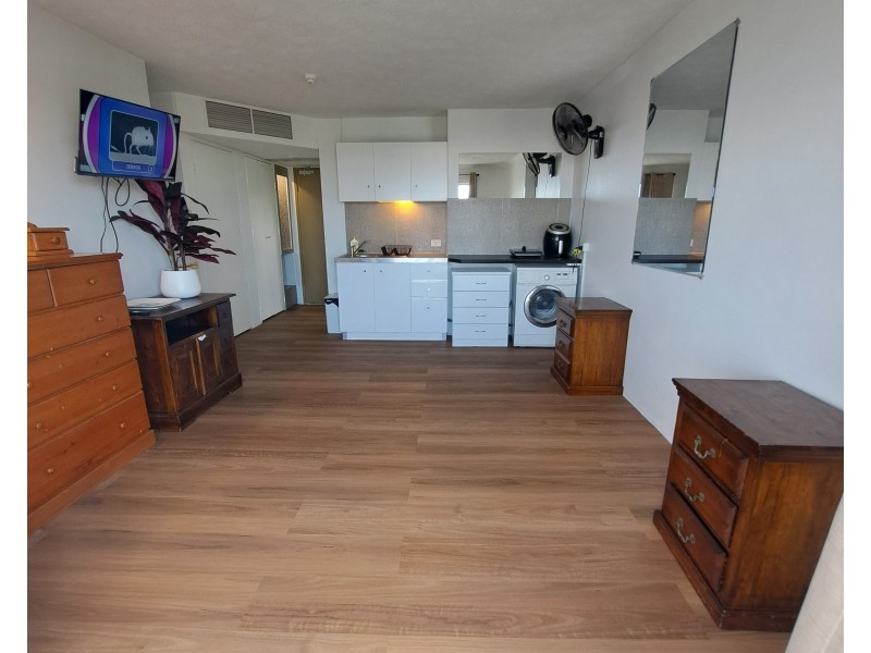 814/2 Barney, Southport QLD 4215