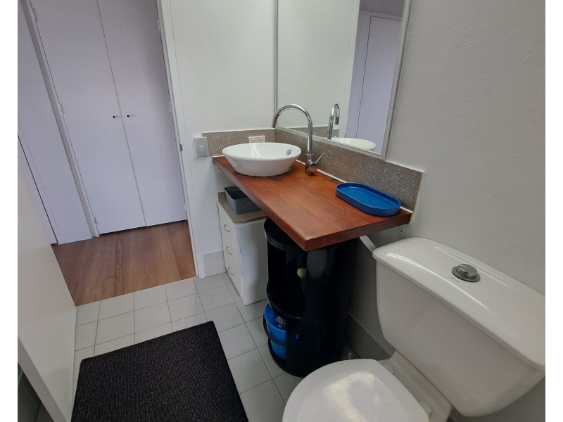 814/2 Barney, Southport QLD 4215