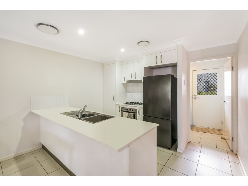 44/86 CARSELGROVE AVE, Fitzgibbon QLD 4018