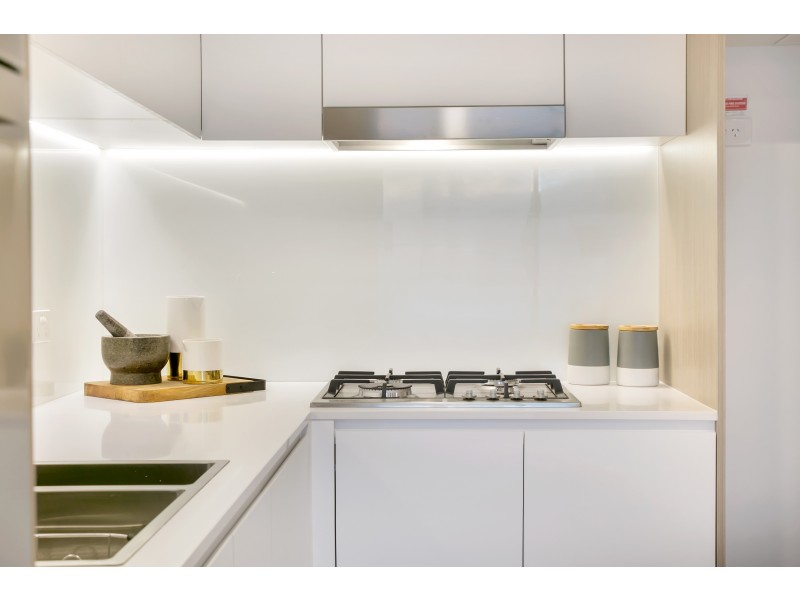 2064/123 Cavendish Road, Coorparoo QLD 4151