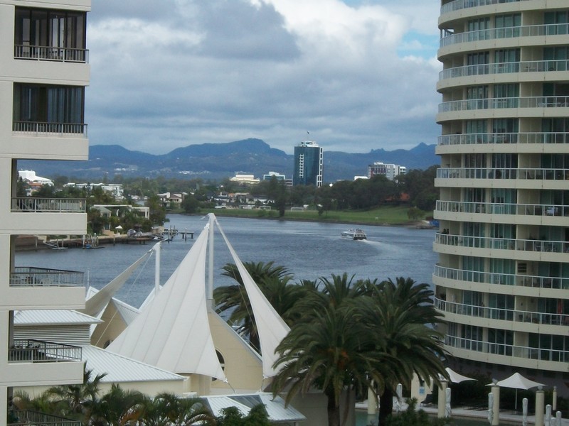 613/2 Barney Street, Southport QLD 4215