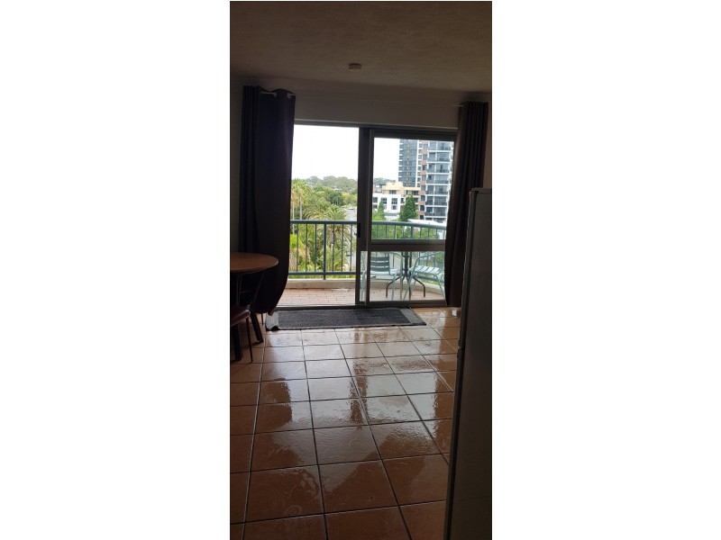 613/2 Barney Street, Southport QLD 4215