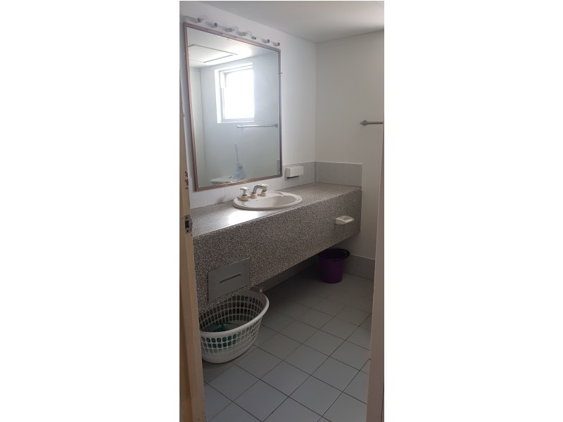 613/2 Barney Street, Southport QLD 4215