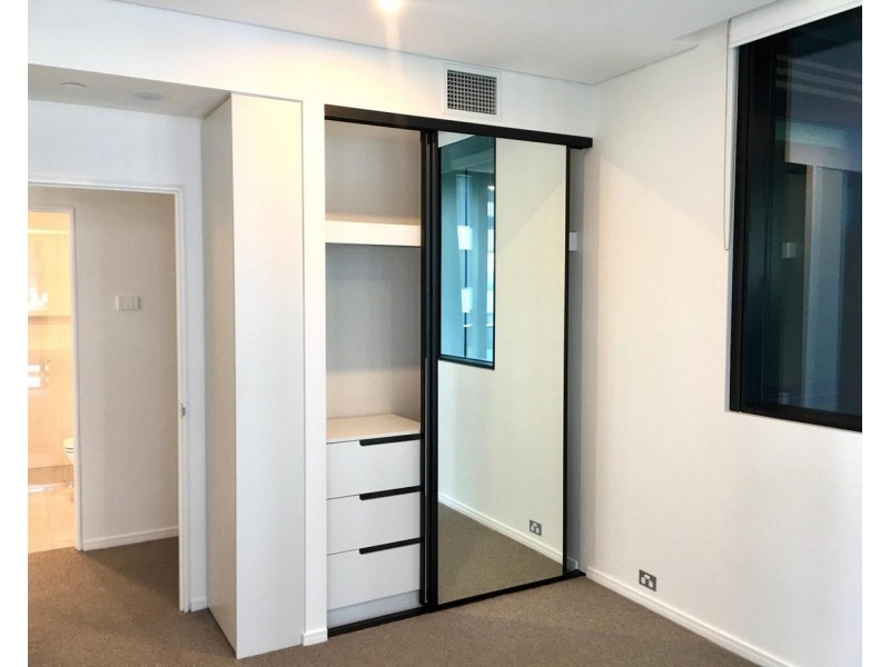 913/9 Christie Street, South Brisbane QLD 4101