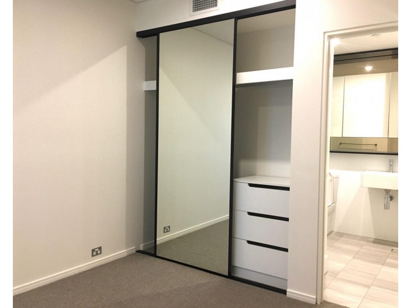 913/9 Christie Street, South Brisbane QLD 4101