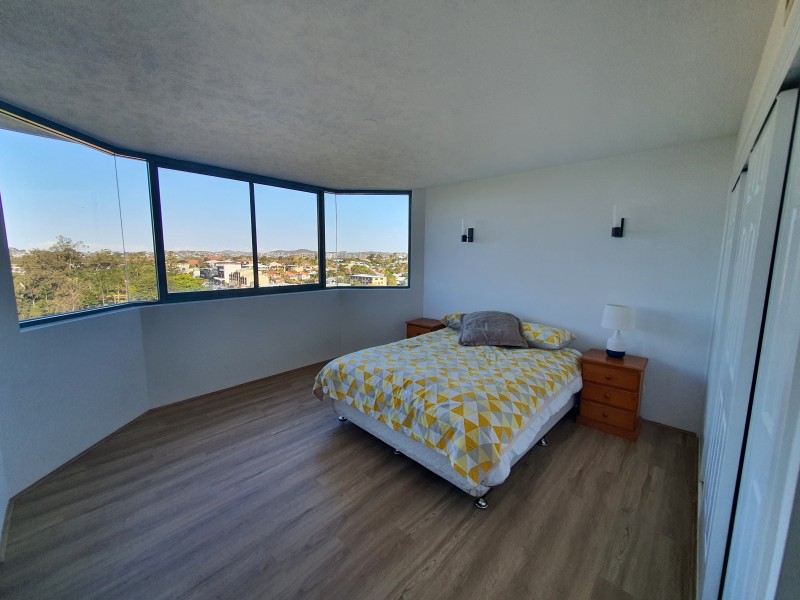 24/10 Park Avenue, Kangaroo Point QLD 4169