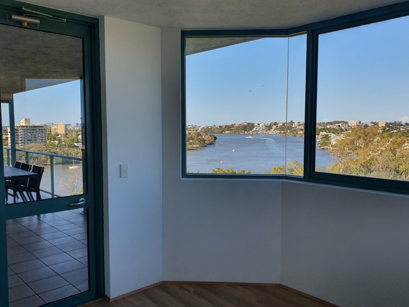 24/10 Park Avenue, Kangaroo Point QLD 4169