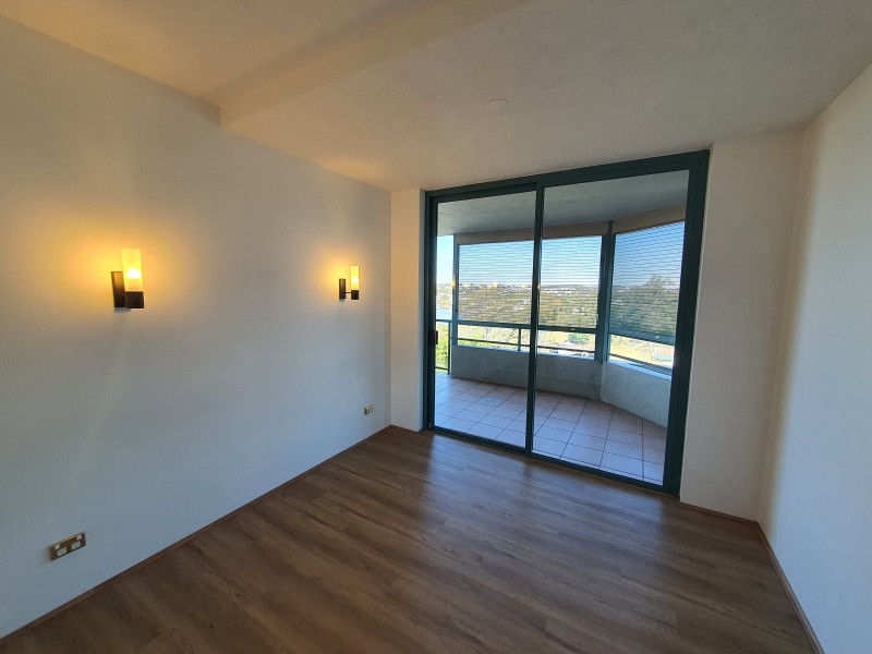 24/10 Park Avenue, Kangaroo Point QLD 4169