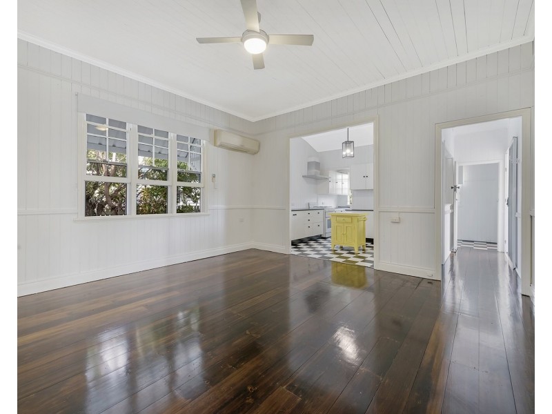 21 Bush Street, Windsor QLD 4030