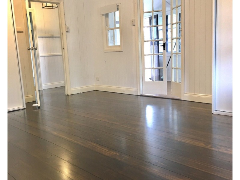 21 Bush Street, Windsor QLD 4030