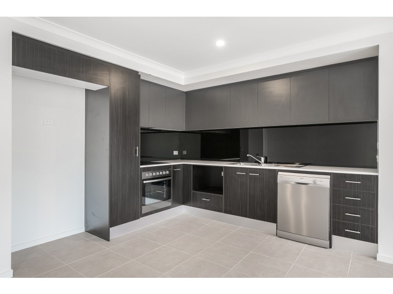 108/370 Gainsborough Drive, Pimpama QLD 4209