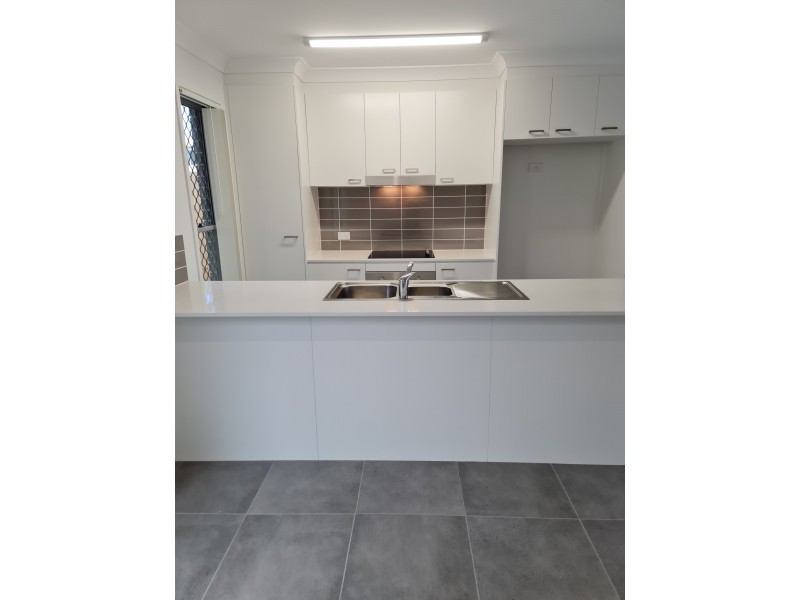 10/8 Casey Street, Caboolture South QLD 4510