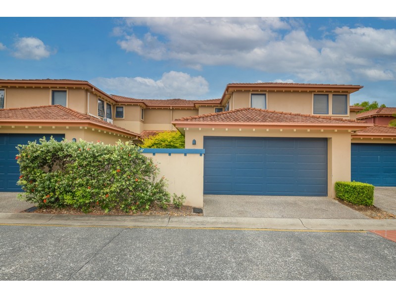 32/4 UNIVERSITY DRIVE, Robina QLD 4226