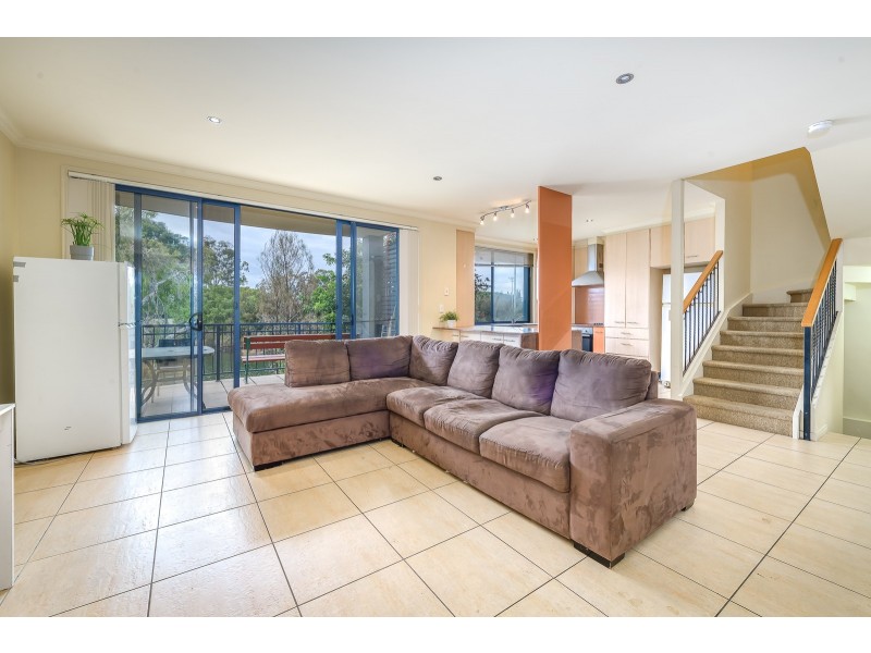 32/4 UNIVERSITY DRIVE, Robina QLD 4226
