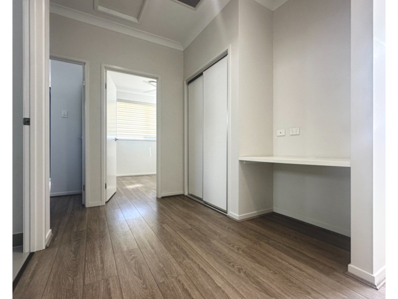 34/27 Sunflower Crescent, Calamvale QLD 4116