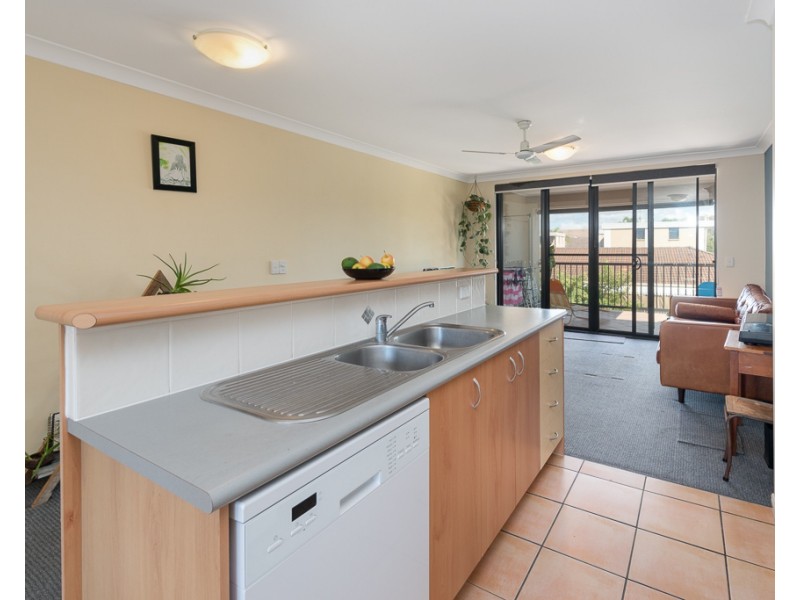 18/4 Mawarra St, Palm Beach QLD 4221
