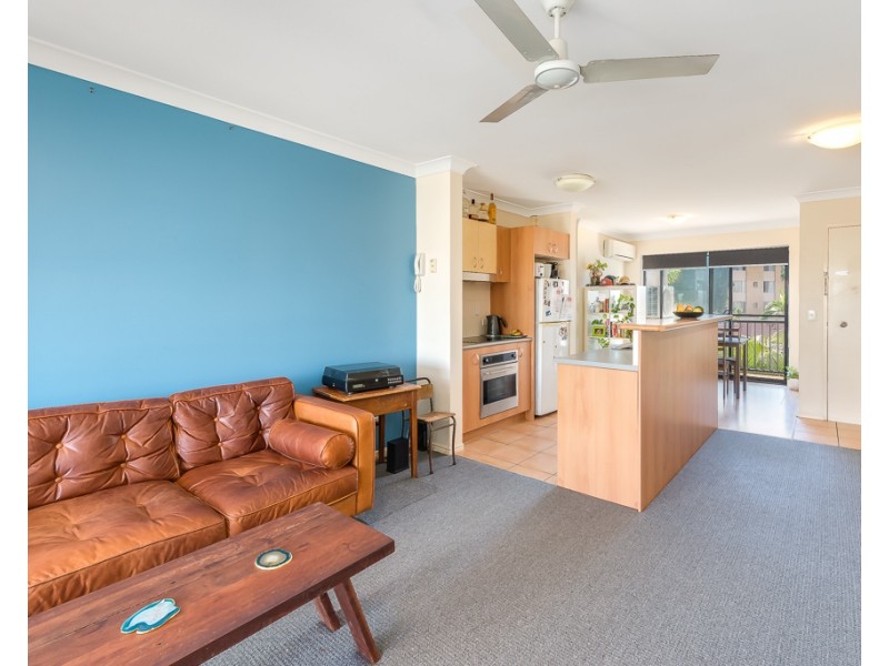 18/4 Mawarra St, Palm Beach QLD 4221