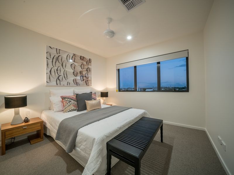 205/65 Hilltop Ave, Chermside QLD 4032