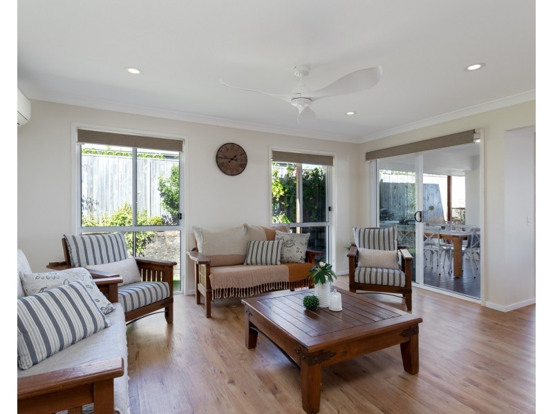 27/29 Lachlan Drive, Wakerley QLD 4154