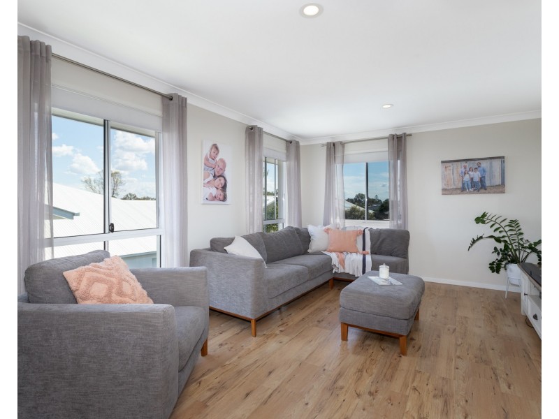 27/29 Lachlan Drive, Wakerley QLD 4154