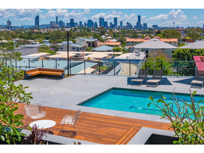 20705/300 Old Cleveland Rd, Coorparoo QLD 4151