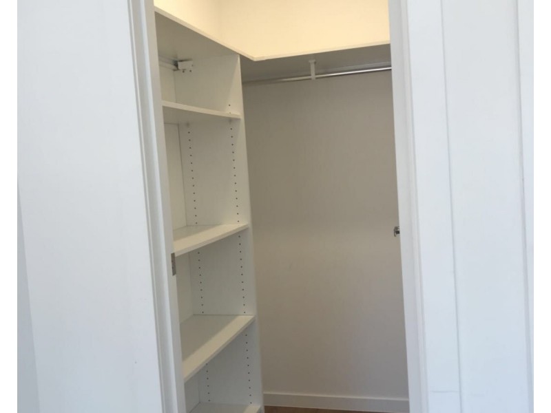 Room 2/196 Mccullough St, Sunnybank QLD 4109