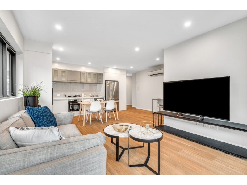 17/33 Sword Street, Woolloongabba QLD 4102