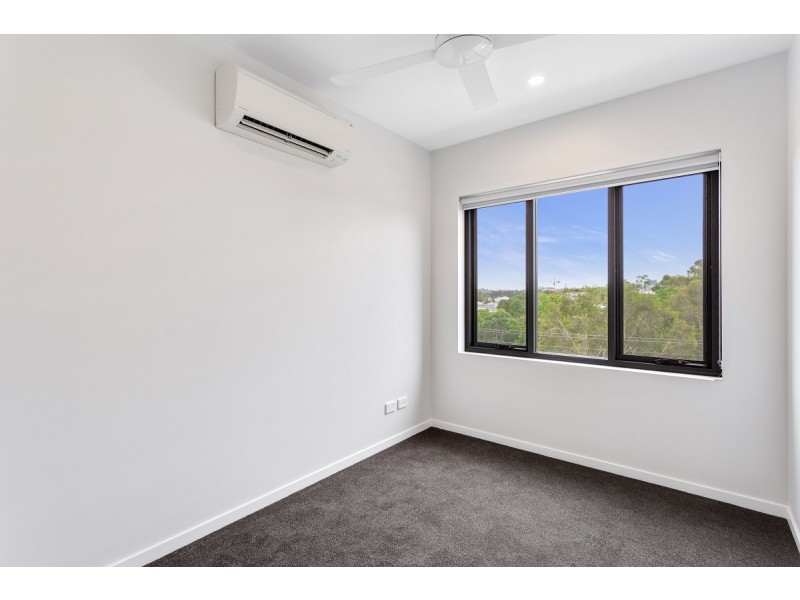 17/33 Sword Street, Woolloongabba QLD 4102