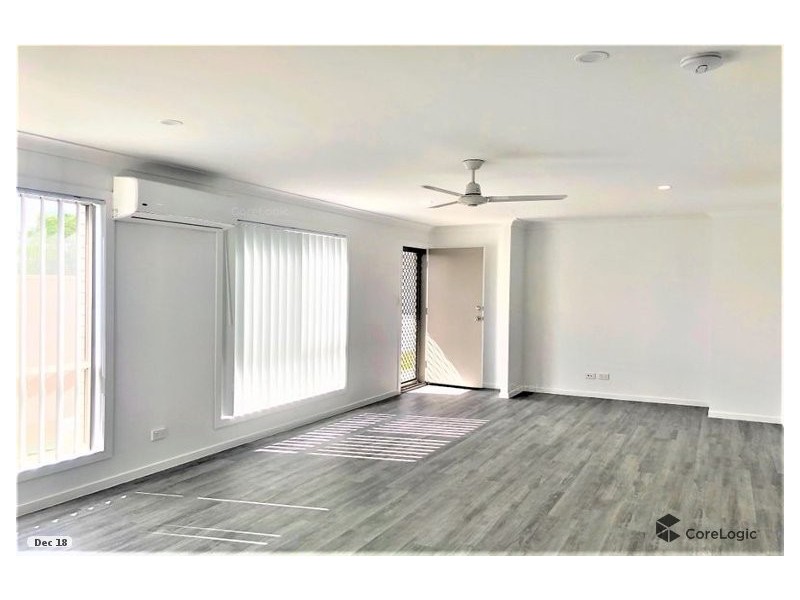 11 Irvine Place, Hillcrest QLD 4118