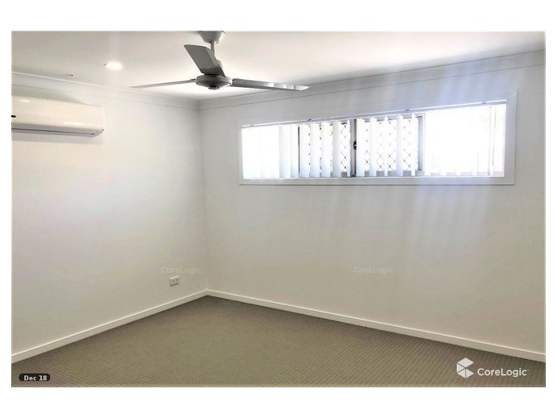 11 Irvine Place, Hillcrest QLD 4118