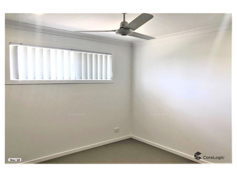 11 Irvine Place, Hillcrest QLD 4118