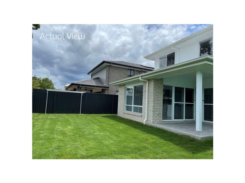 10 Comma Court, Kallangur QLD 4503