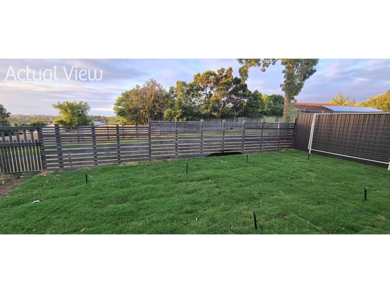 10 Comma Court, Kallangur QLD 4503