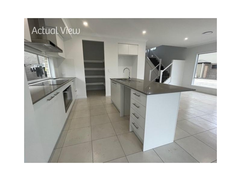 10 Comma Court, Kallangur QLD 4503