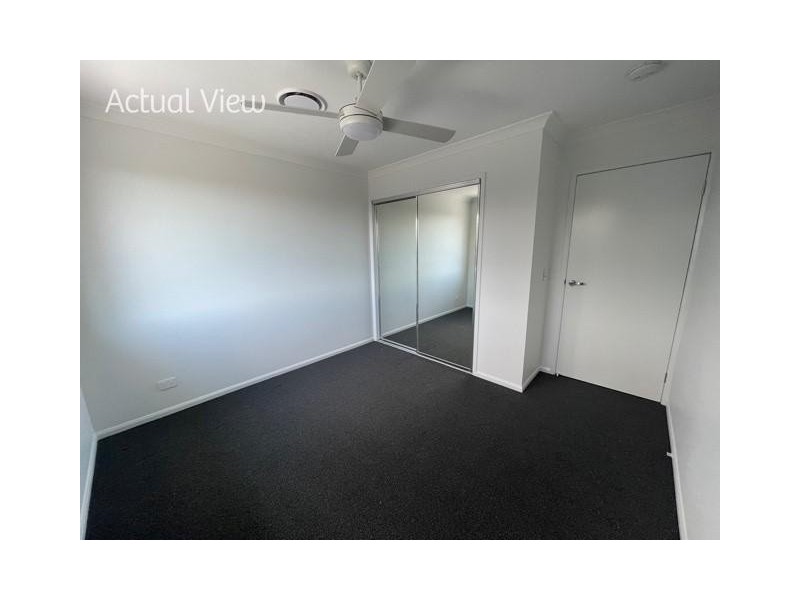10 Comma Court, Kallangur QLD 4503