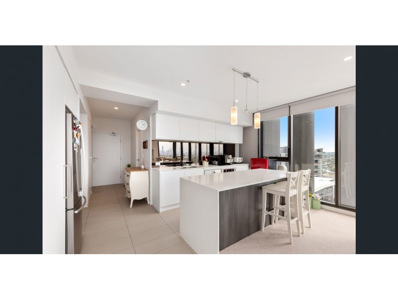 11601/300 Old Cleveland Road, Coorparoo QLD 4151