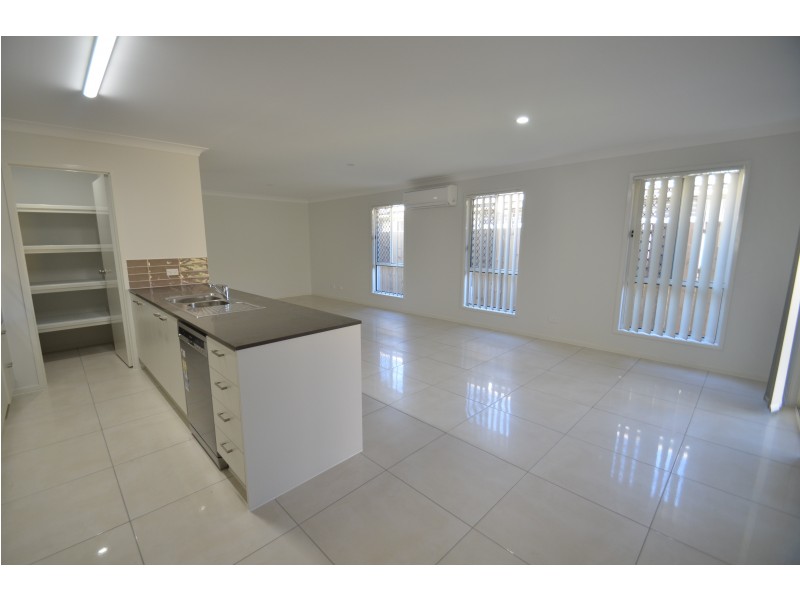 9 Claussen Street, Browns Plains QLD 4118