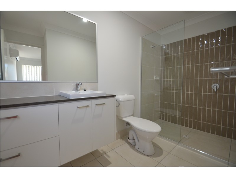 9 Claussen Street, Browns Plains QLD 4118