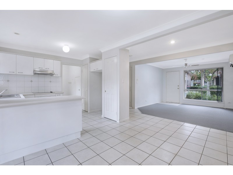 1/85 Muriel Avenue, Moorooka QLD 4105