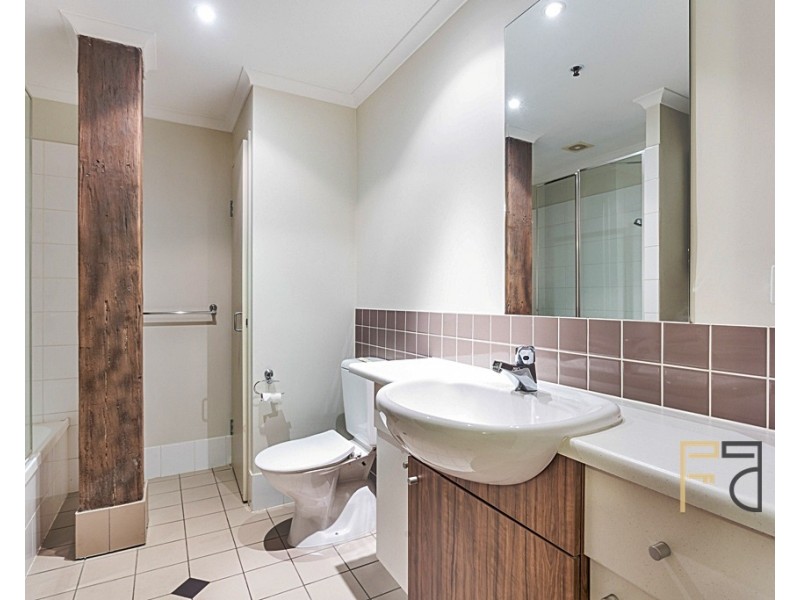 54 Vernon Terrace, Teneriffe QLD 4005