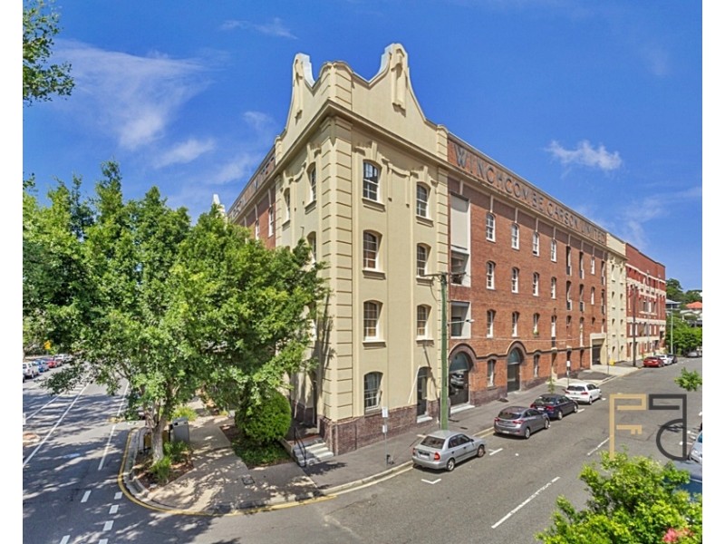 54 Vernon Terrace, Teneriffe QLD 4005