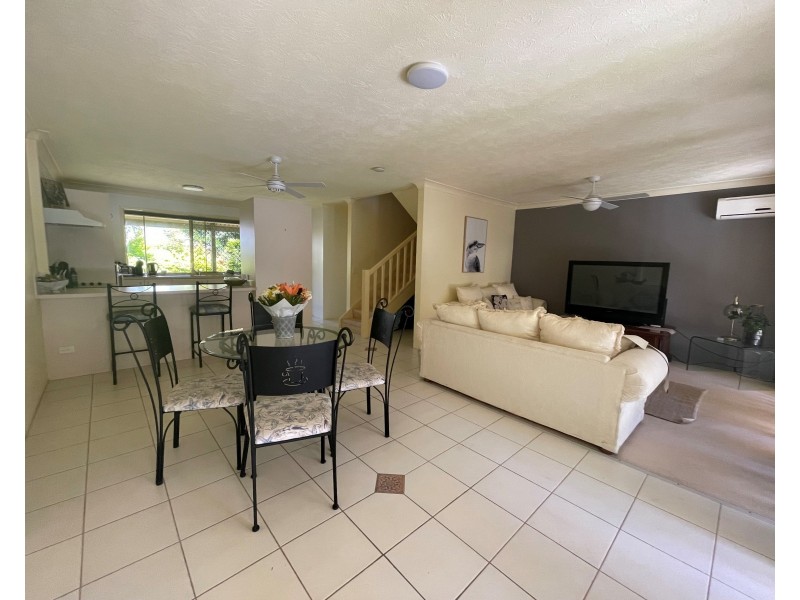 16/469 Pine Ridge Road, Runaway Bay QLD 4216