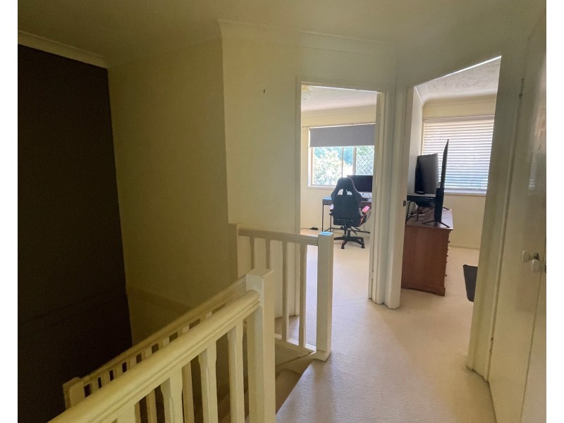 16/469 Pine Ridge Road, Runaway Bay QLD 4216