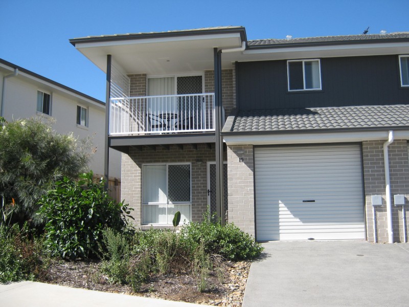 15/1 SANTA ANA LANE, Griffin QLD 4503