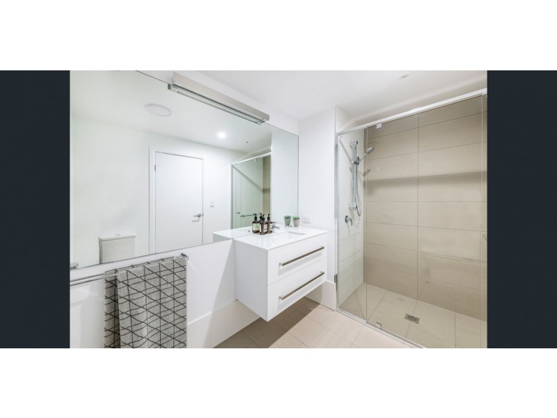 20506/300 OLD CLEVELAND ROAD, Coorparoo QLD 4151
