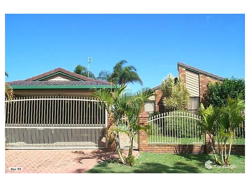 64 A Wild Duck Dr, Mermaid Waters QLD 4218