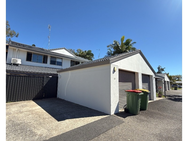 47/469 Pine Ridge Road, Runaway Bay QLD 4216