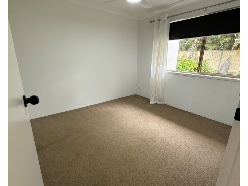 47/469 Pine Ridge Road, Runaway Bay QLD 4216