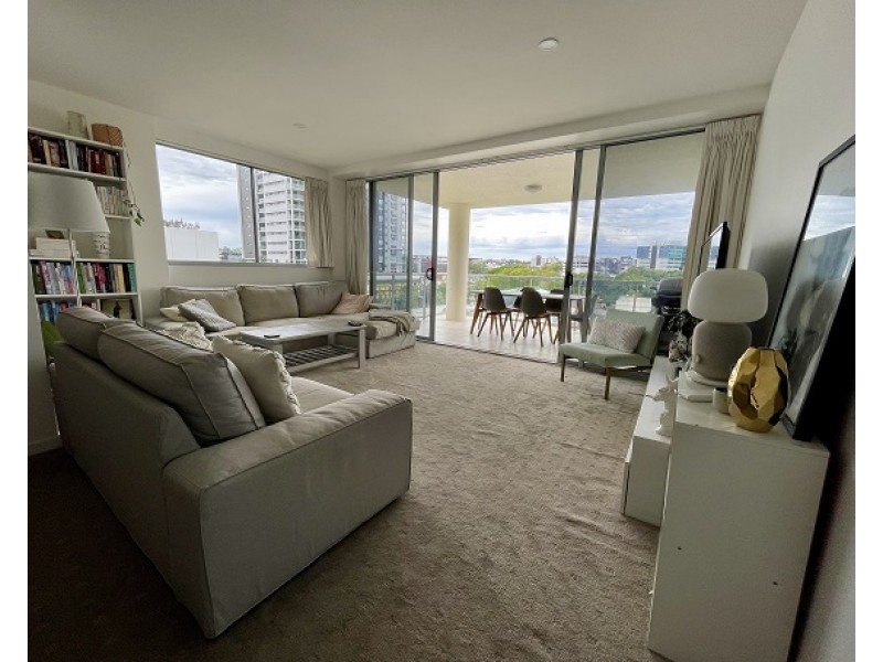 28/15 Walsh Street, Milton QLD 4064